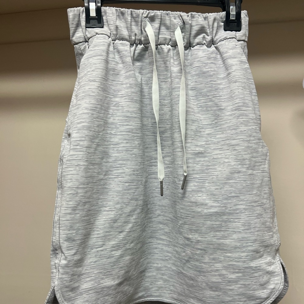 lululemon skirt